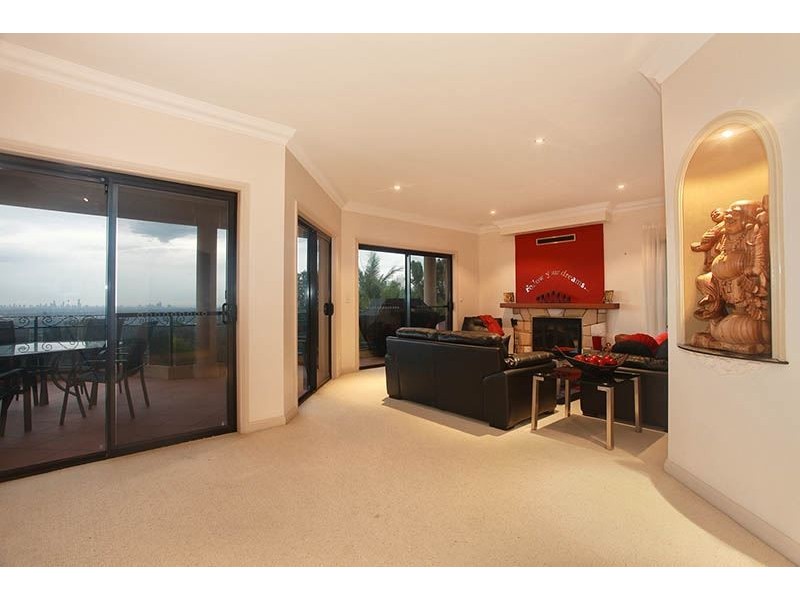 117 Strawberry Road, Bonogin QLD 4213