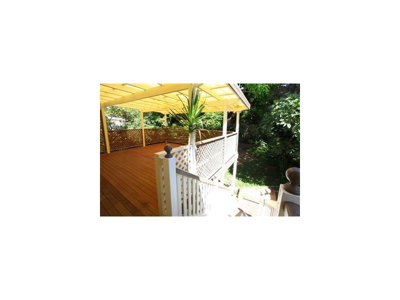 52 Bauer Street, Southport QLD 4215