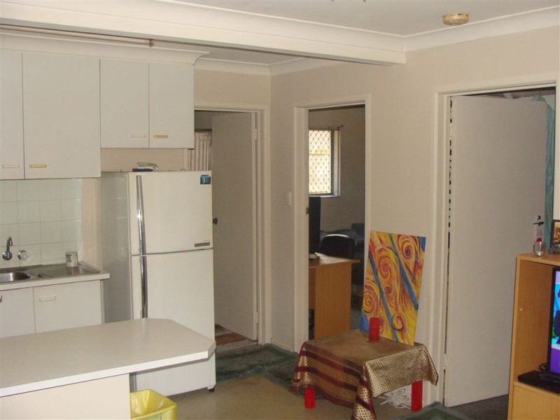 3/194 High Street, Southport QLD 4215