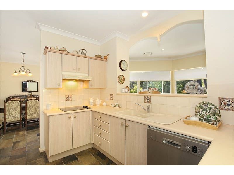 24 Strawberry Road, Mudgeeraba QLD 4213