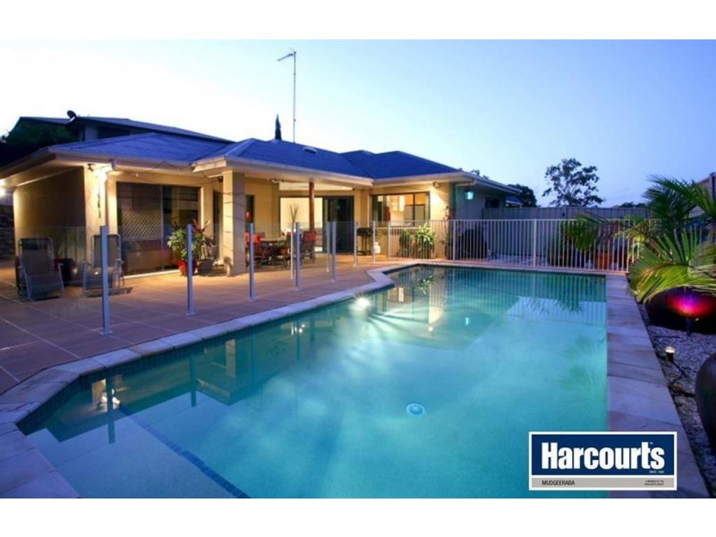 2 Riverlilly Street, Reedy Creek QLD 4227