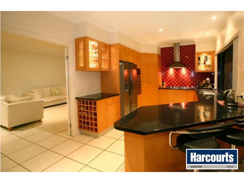 2 Riverlilly Street, Reedy Creek QLD 4227