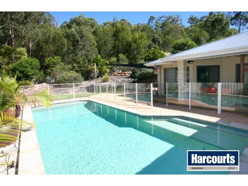 2 Riverlilly Street, Reedy Creek QLD 4227