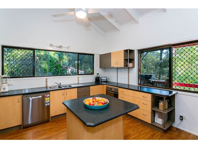 25 Currong Crescent, Mudgeeraba QLD 4213