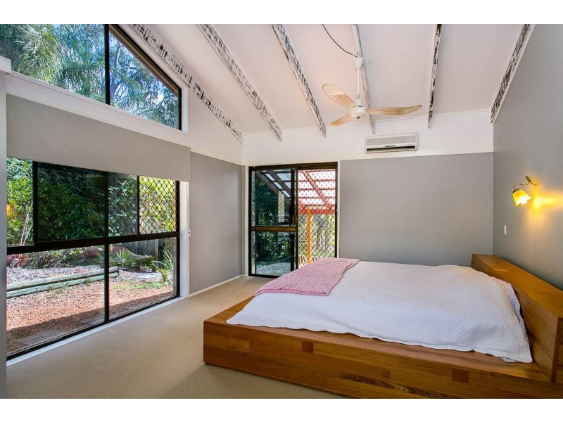 25 Currong Crescent, Mudgeeraba QLD 4213