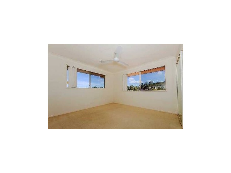 11 Hertford Crescent, Mudgeeraba QLD 4213