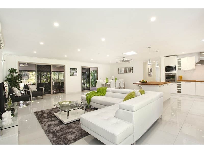 3 Currong Crescent, Mudgeeraba QLD 4213