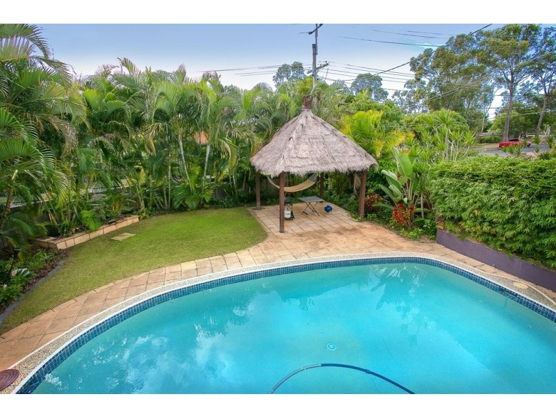 94 Heeb Street, Benowa QLD 4217