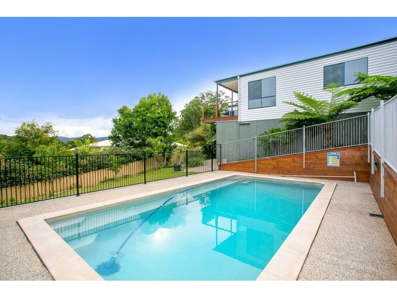 27 Emerson Drive, Mudgeeraba QLD 4213