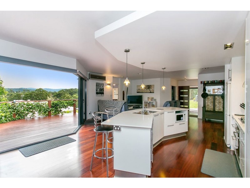27 Emerson Drive, Mudgeeraba QLD 4213