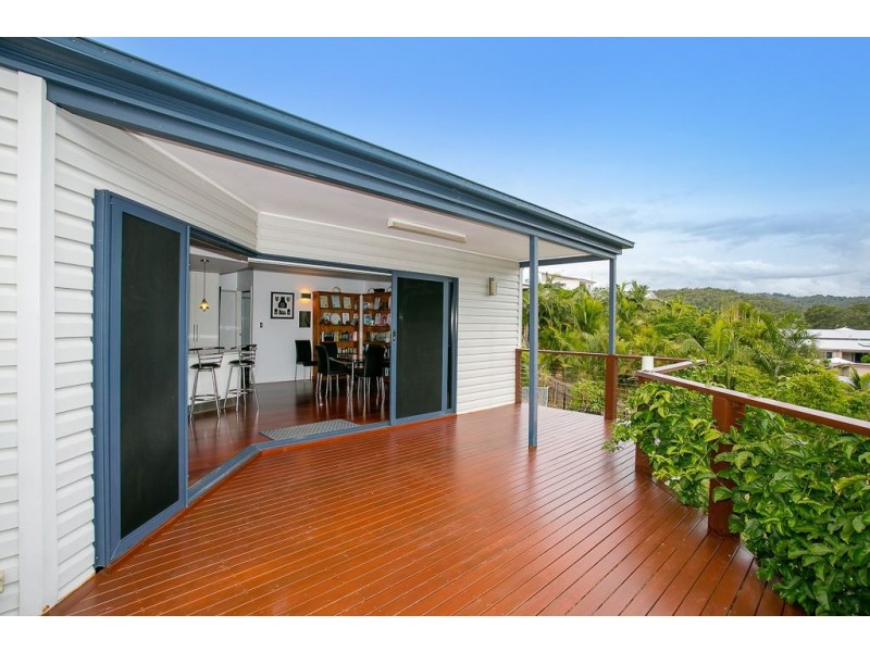 27 Emerson Drive, Mudgeeraba QLD 4213