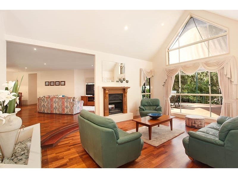 28 Lydford Close, Bonogin QLD 4213