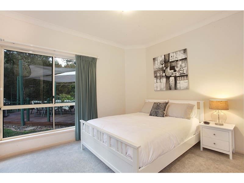 28 Lydford Close, Bonogin QLD 4213