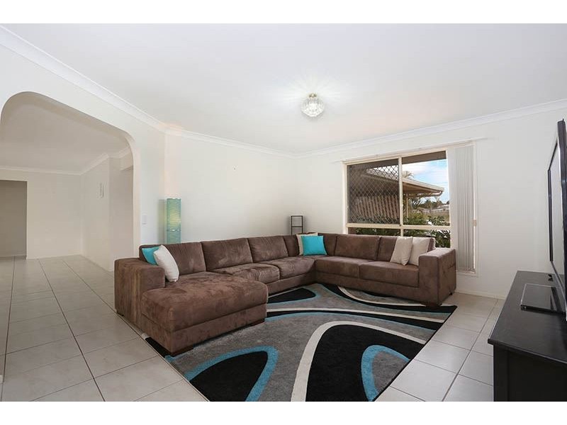 19 Tuena Street, Mudgeeraba QLD 4213