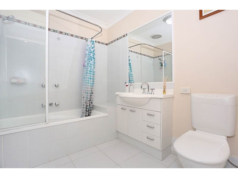 9/17 Douma Drive, Mudgeeraba QLD 4213