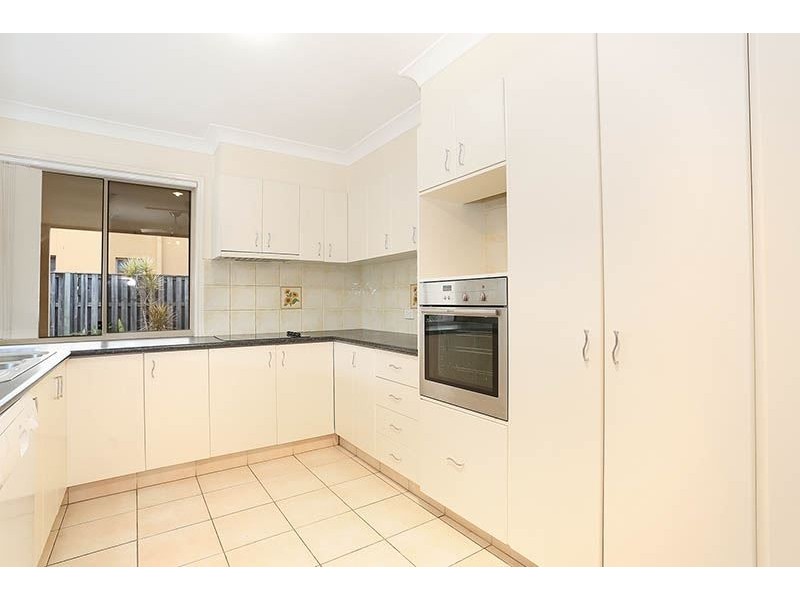 14 Fan Road, Robina QLD 4226