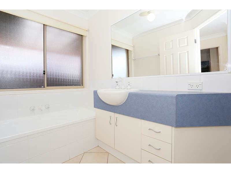 14 Fan Road, Robina QLD 4226