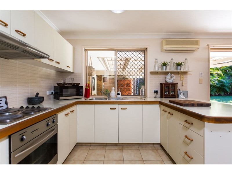7 Bundgee Court, Mudgeeraba QLD 4213