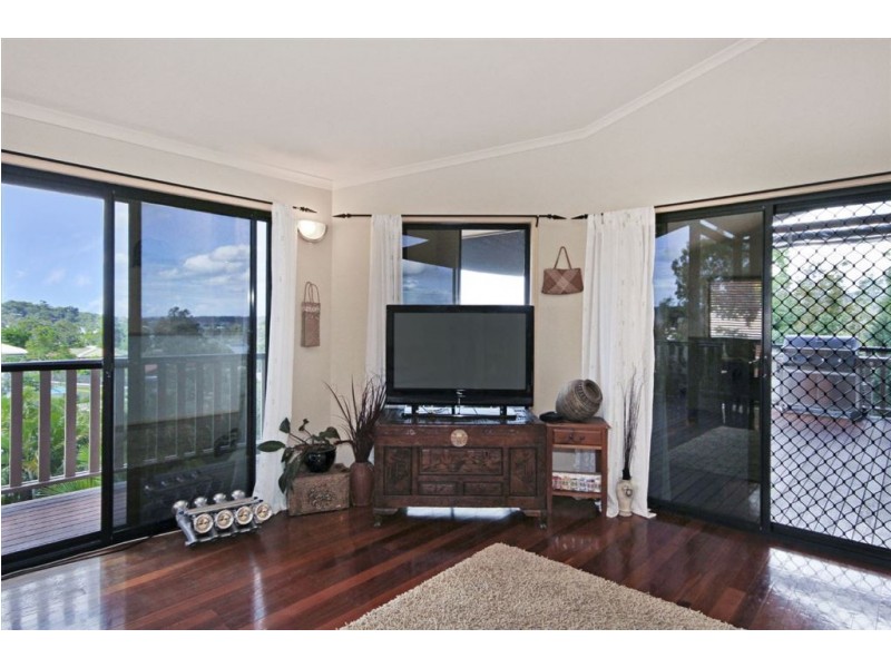 33 Settlement Court, Tallai QLD 4213