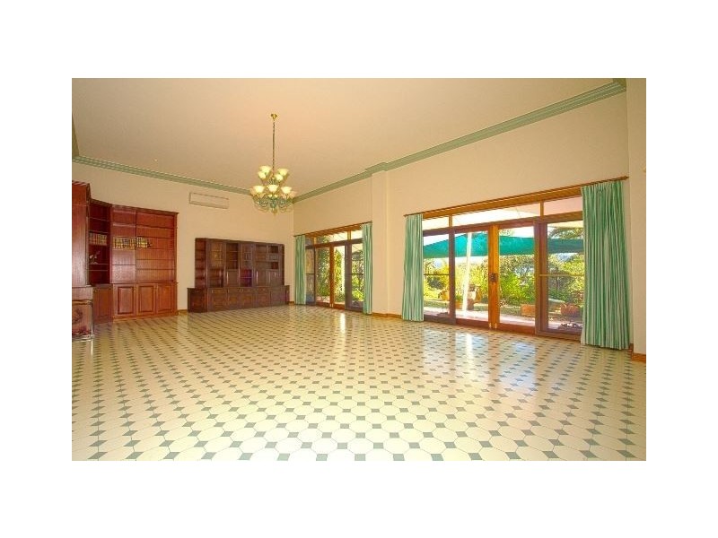 300 Monaro Road, Mudgeeraba QLD 4213