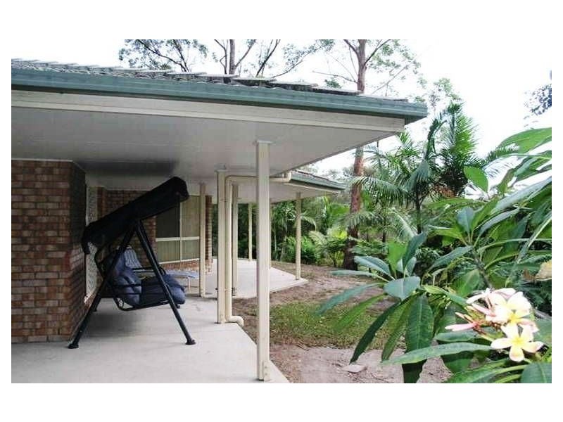 2 Roxby Court, Bonogin QLD 4213