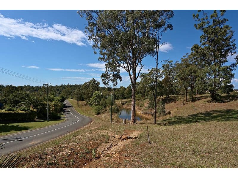 261 San Fernando Drive, Worongary QLD 4213