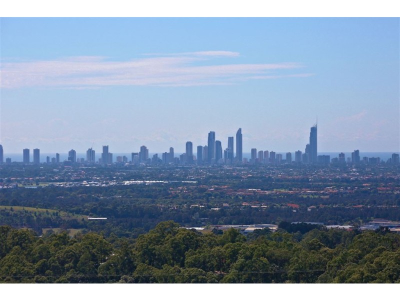 261 San Fernando Drive, Worongary QLD 4213