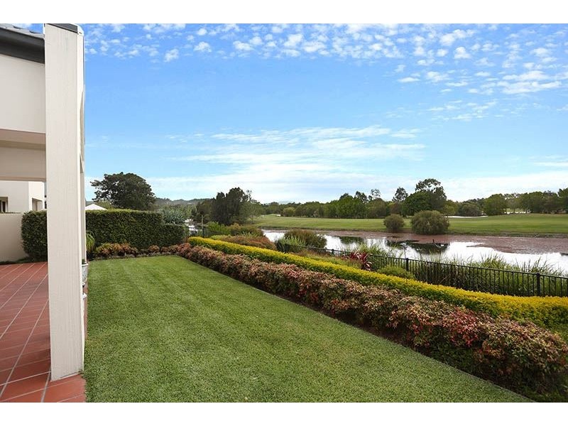 21/241 Easthill Drive, Robina QLD 4226