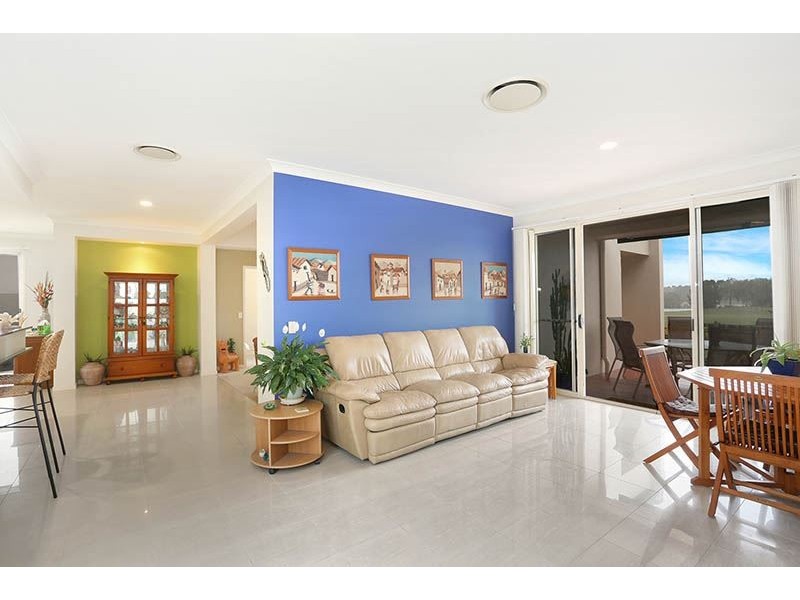 21/241 Easthill Drive, Robina QLD 4226