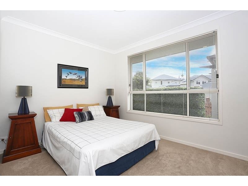 21/241 Easthill Drive, Robina QLD 4226