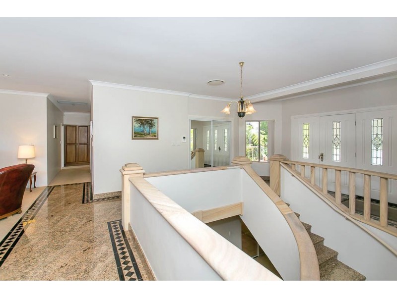 17 Lowry Court, Mudgeeraba QLD 4213