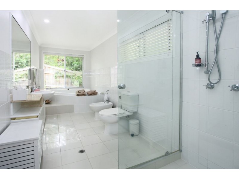 5 Baraka Court, Mudgeeraba QLD 4213