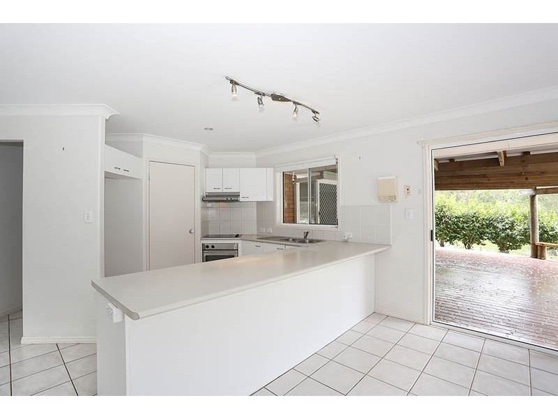 2 Nature Valley Court, Tallai QLD 4213