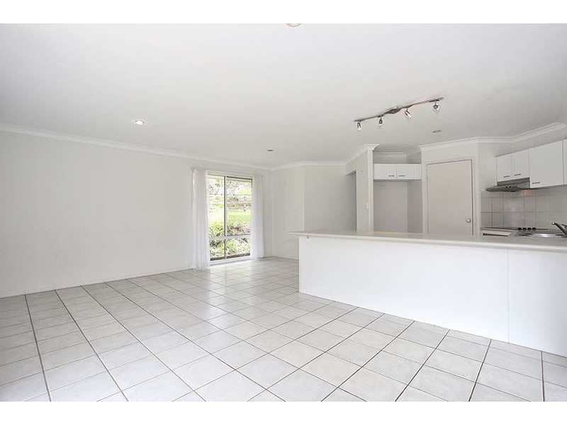 2 Nature Valley Court, Tallai QLD 4213