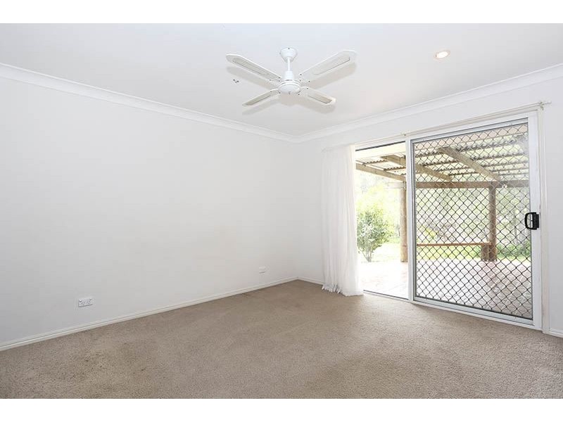 2 Nature Valley Court, Tallai QLD 4213