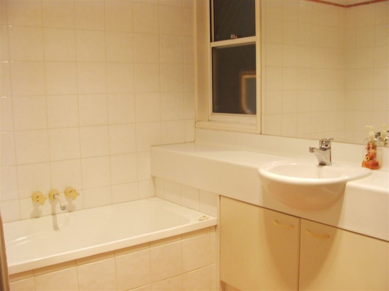 36/2-4 Langport Parade, Mudgeeraba QLD 4213