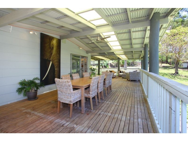 11 Woodvale Drive, Tallai QLD 4213