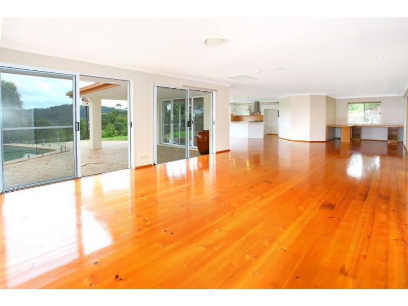 43 Shuttlewood Court, Bonogin QLD 4213