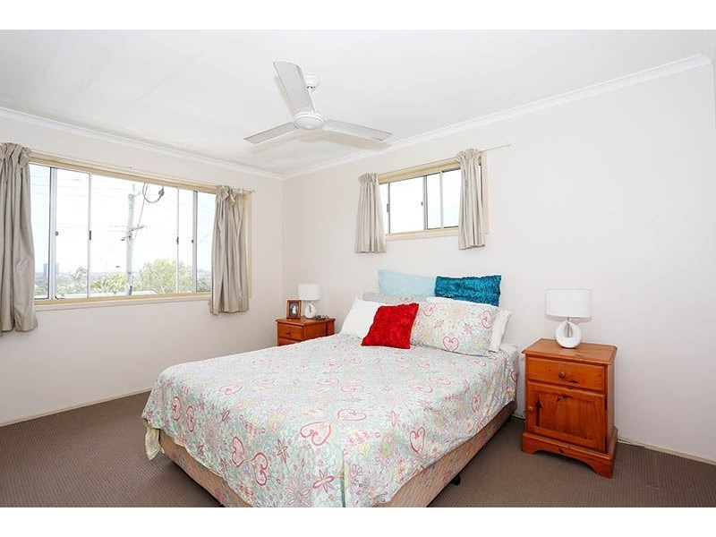 37 Regency Place, Mudgeeraba QLD 4213