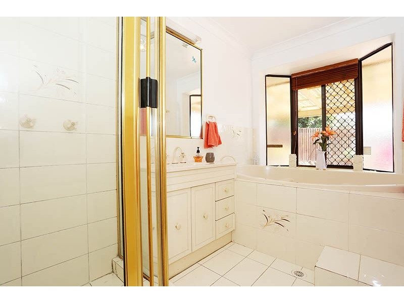 49 Cobai Drive, Mudgeeraba QLD 4213