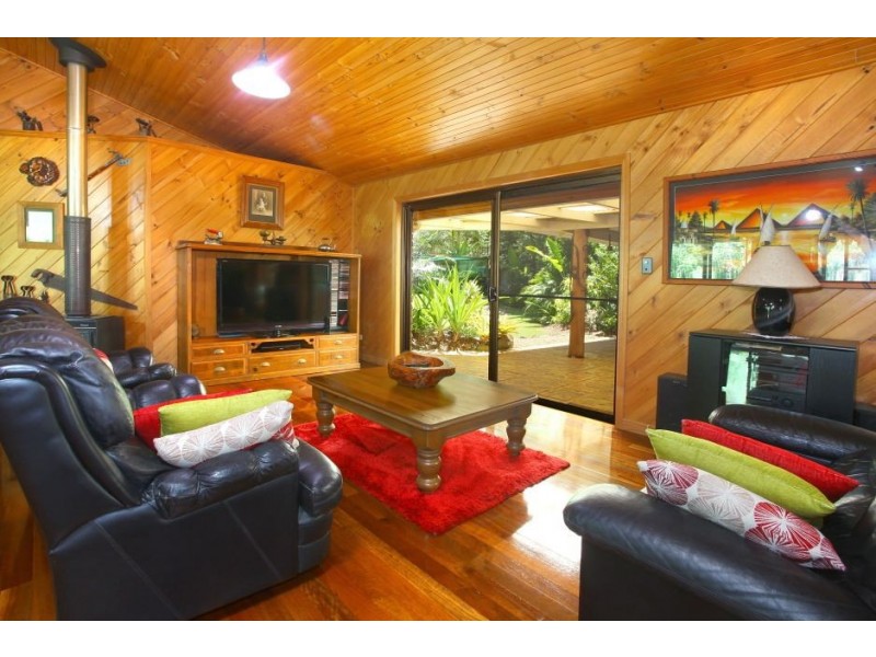 27 Hoop Pine Court, Advancetown QLD 4211