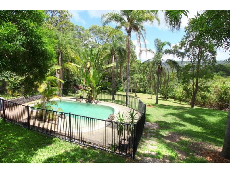 3 Tarrant Drive, Mudgeeraba QLD 4213