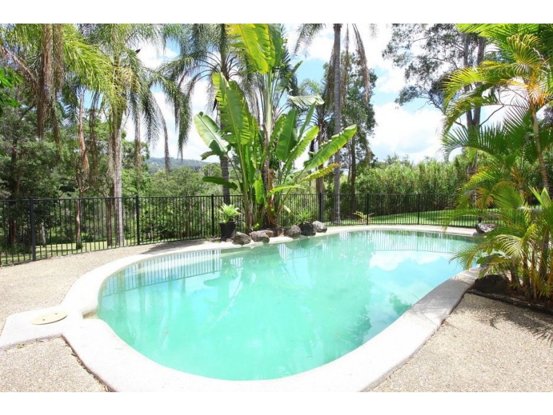 3 Tarrant Drive, Mudgeeraba QLD 4213
