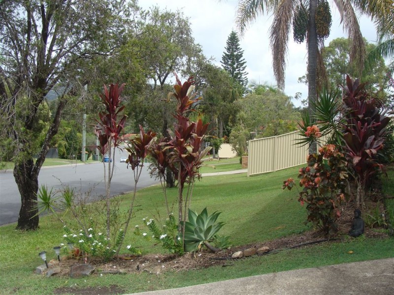 20 Moonbeam Pde, Mudgeeraba QLD 4213