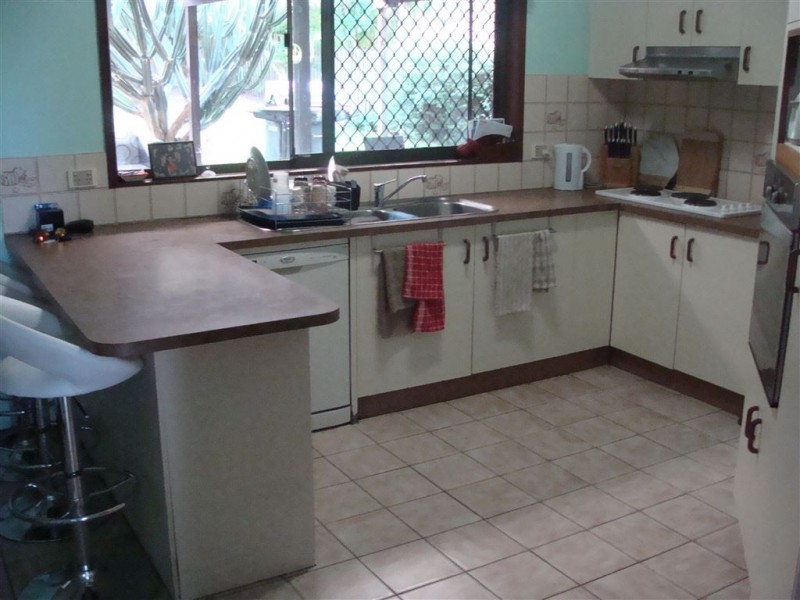 52 Pappas Way, Carrara QLD 4211