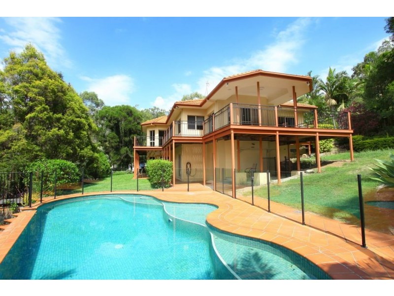 222 Crane Crescent, Nerang QLD 4211
