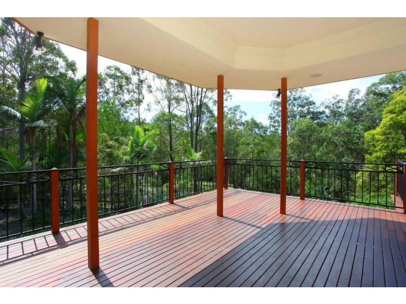 222 Crane Crescent, Nerang QLD 4211