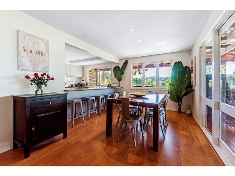 52 Murtha Drive, Elanora QLD 4221