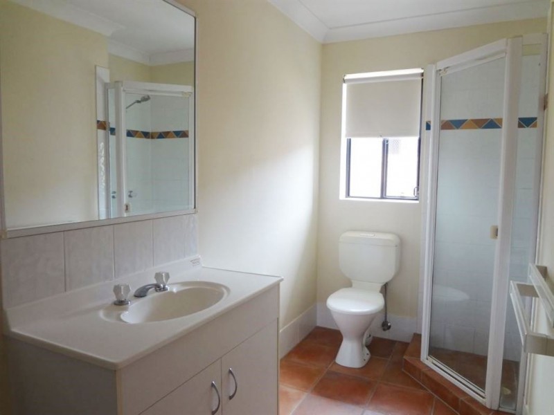 23/33-37 Lenneberg Street, Southport QLD 4215