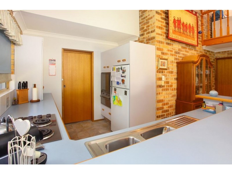 9 College Avenue, Southport QLD 4215